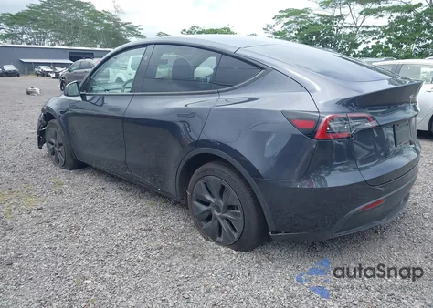 2024 Tesla Model Y из США, поврежденный, VIN 7SAYGDED5RF111338